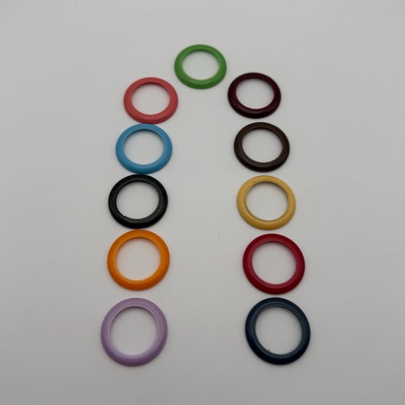 VINTAGE GUCCI CHANGE BEZEL BANGLE WATCH – FULL SET - Picture 10 of 13